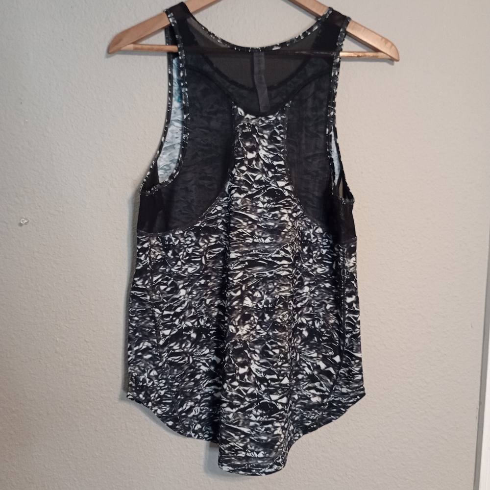 Lululemon Sculpt Tank View 2